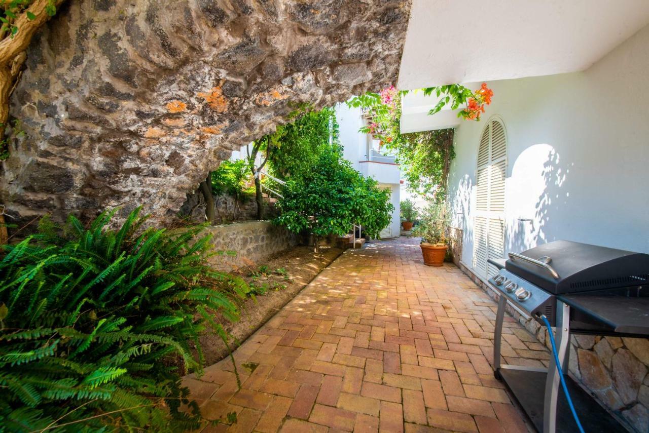 Aparthotel Ischia La Sentinella *